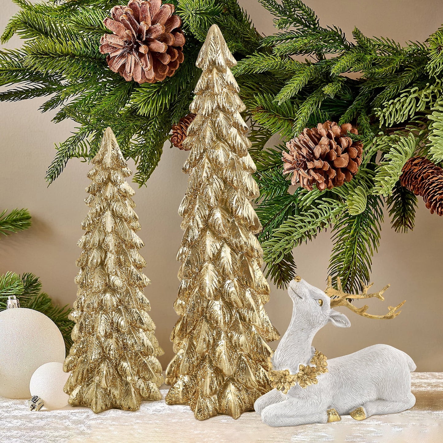 Ayieyill 3Pcs Resin Christmas Tree and Reindeer Decortion, Small Christmas Decorative Figurine Set, Christmas Tabletop Decorations Indoor