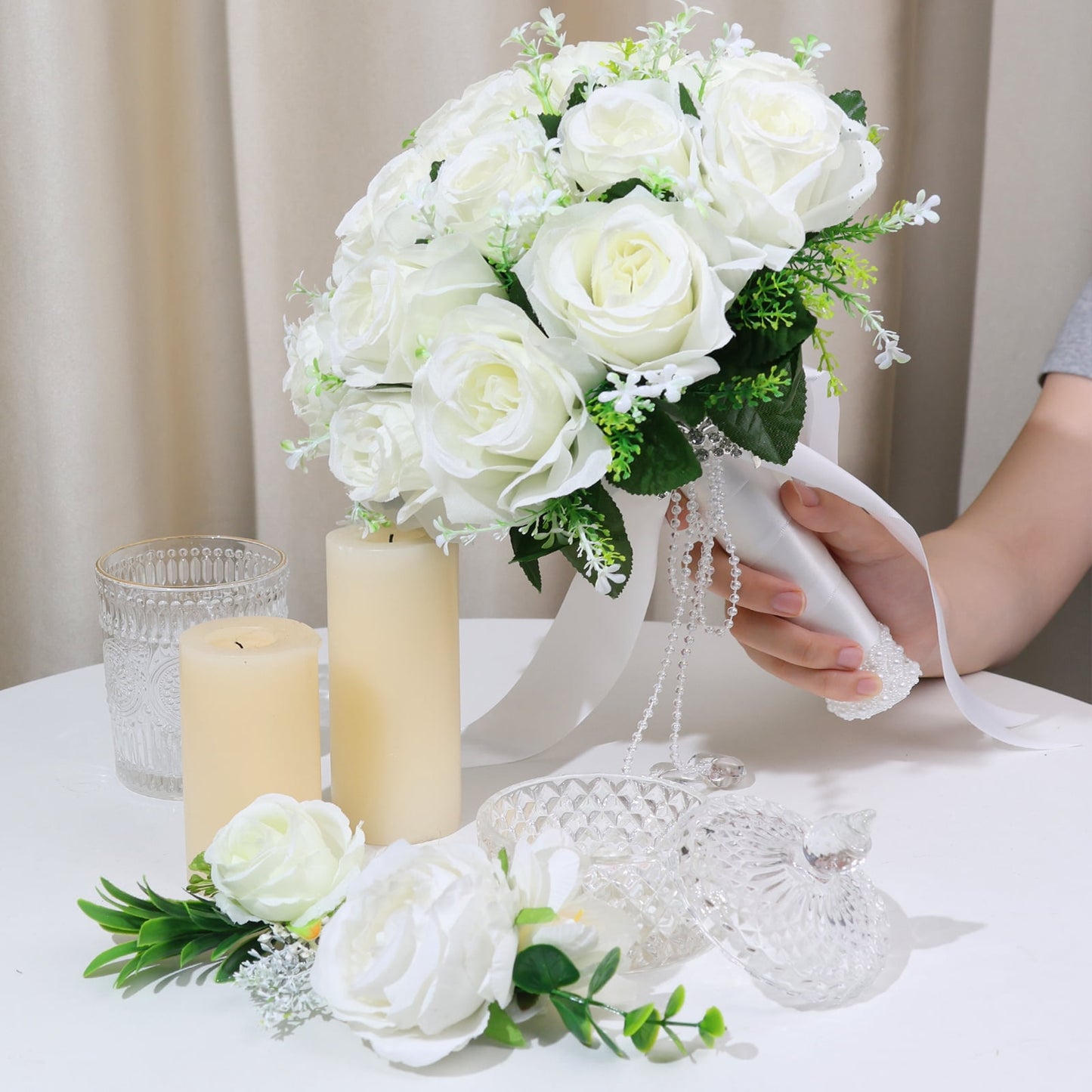 Ayieyill Wedding Bouquets for Bride and Bridesmaids, Tossing Artificial Flower Bouquets for Wedding Decorations