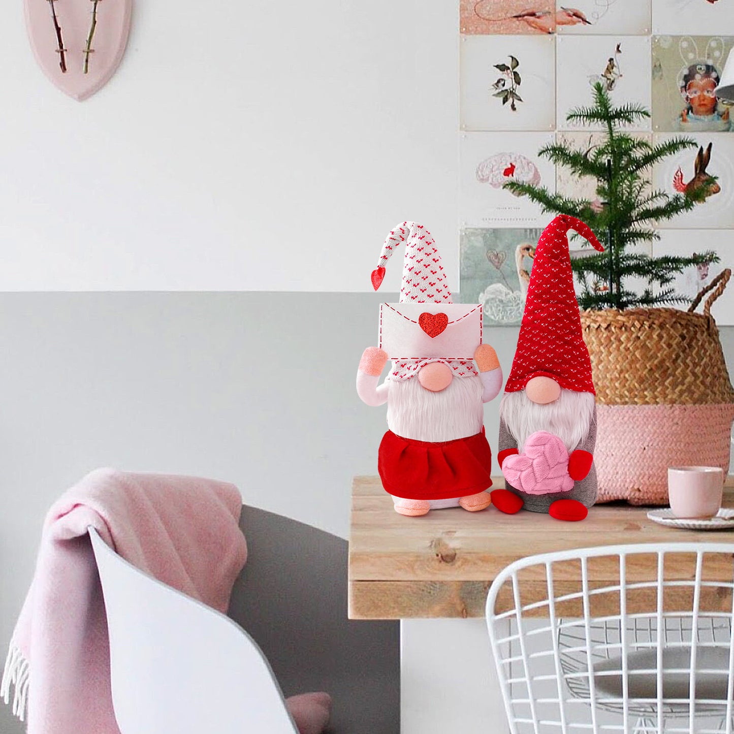 Ayieyill 2pcs Gnome Decor Valentine Day Home Decorations Gnomes Plush,Mr and Mrs Handmake Scandinavian Tomte