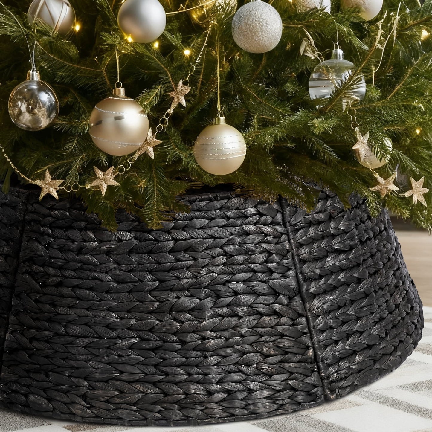 Ayieyill Woven Hyacinth Christmas Tree Collar, Christmas Tree Decorations, Tree Skirt Accessory w/ Cord Cut-Out | Natural